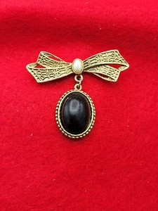 Vintage 50er Anfang 60er Jahre Schleife, Anstecknadel mit schwarzem Onyx Stein Cabochon & Kunstperle - Bild 1 von 3
