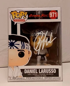 Ralph Macchio Firmado por Daniel LaRusso Funko Pop #971 Cobra Kai Karate Kid Certificado de Autenticidad - Imagen 1 de 7