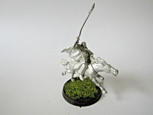 A28 WARHAMMER LOTR / MIDDLE EARTH -MOUNTED GANDALF THE WHITE METAL MODEL - Picture 1 of 2
