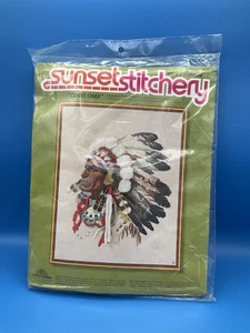 Nuevo kit de bordado vintage Sunset Stitchery "INDIAN CHIEF" 16x20 1977 #2220 - Imagen 1 de 3