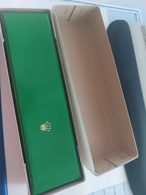 Lagerfund Rolex Verpackung Pappschachtel grün länglich Pappe für Werbegeschenk - Bild 1 von 4