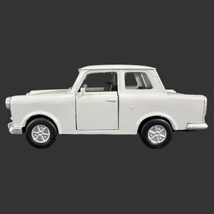 Vintage DDR-1989 Trabant Model White Car SS 4725 Made In China - Picture 1 of 9