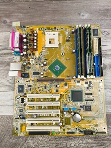 ASUS INTEL PENTIUM 4  SOCKET 478PIN PC DESKTOP MOTHERBOARD PART NO: P4P800 SE - Afbeelding 1 van 8