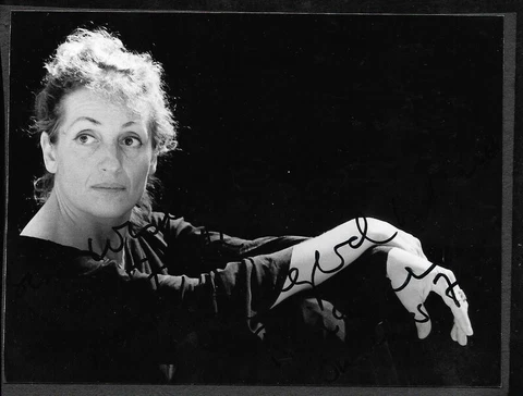 HILDEGARDE NEIL - A Touch of Class, The Bruce etc Signed pic Cover