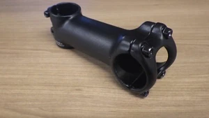 UNBRANDED ALUMINIUM STEM, 1-1/8 X 90 X 31.8MM, NEW FROM A BIKE, BLACK, 7DEG - Picture 1 of 1