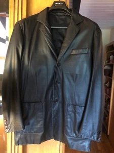 Italienische schöne schwarze Leder Sport Jacke Made in Italy 44 lang 375 $ - Bild 1 von 12