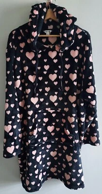 Bata tumbona Wildfox negra rosa corazón felpa ultra suave con capucha talla L/XL Foto 1 de 4