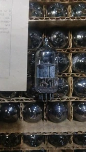 Matched Pair of 6N1P=6DJ8=ECC88=7308 Audiophile Dual Triode Tubes NOS Same Date - Bild 1 von 2