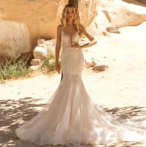 Sexy Backless Sweetheart Lace Mermaid Wedding Dresses Exquisite Applique Beaded - Picture 1 of 9
