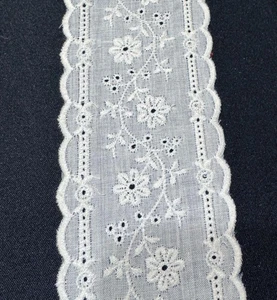 Vintage Floral Embroidery Cotton Lace Eyelet Trim 3yds White Lot 187 2.25" wide - Picture 1 of 5