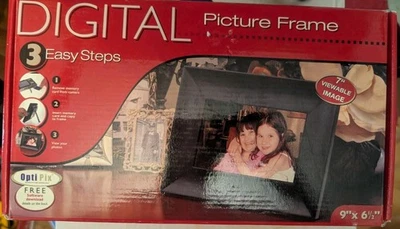 OptiPix SP70EWB 7" Digital Picture Frame Works - Image 1 of 4