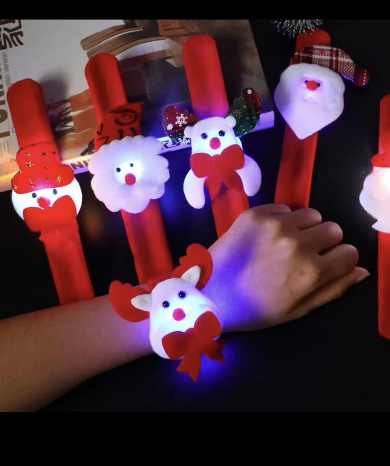 Pulseira de pelúcia leve Papai Noel com anel de pressão pulseira de Natal luminosa - Imagem 1 de 4