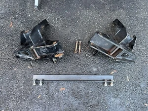 33886-1 Western UltraMount Push Plates For 2010-2018 Dodge Ram 2500/3500 Diesel - Picture 1 of 5