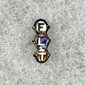 Tiny Vintage 1950s FLT Lapel Pin Independent Order Of Odd Fellows IOOF - 1/4" - Imagen 1 de 7