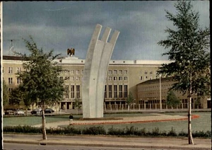 BERLIN Tempelhof Luftbrückendenkmal Postkarte Ansichtskarte ungelaufenn - Bild 1 von 2