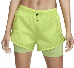 Nike Icon Clash Tempo Luxe 2-in-1 mittelhohe grüne Damen-Laufshorts Smallq - Bild 1 von 5