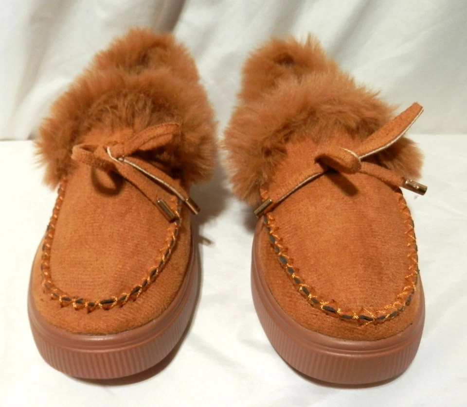 Mujer Pana Marrón con Mocasines de Piel Sintética a Juego Talla 36 (5.5) Nuevo Sin Caja Foto 1 de 4