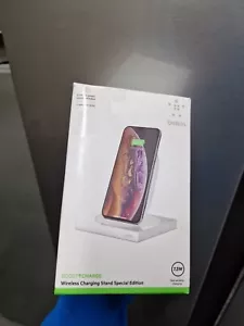 Boost Charge Belkin Wireless Charging Stand Special Edition New Tatty Box 7.5w - Picture 1 of 4