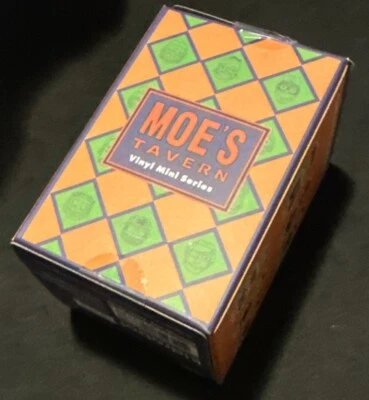 Kidrobot x Los Simpson - Moe's Tavern Vinilo Mini Serie Caja Ciega Nuevo Sin Abrir Foto 1 de 4