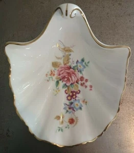 Hammersley & Co Bone China Shell Shaped Floral Dish With Gold Trim 6" x 5.6" - Picture 1 of 12