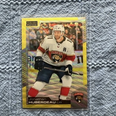 2020-21 O-Pee-Chee Platinum - Jonathan Huberdeau #20 Neon Yellow Surge - Image 1 of 2