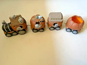 Set 4 zucche treno Halloween ceramica vintage fantasmi pipistrelli spedizione prioritaria - Foto 1 di 12