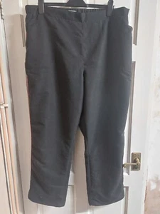 J D Williams Capsule Freizeithose schwarz pink Seitenstreifen gefüttert Gr UK 22 - Bild 1 von 8