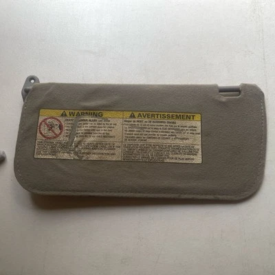 Viseira solar lateral para motorista Nissan Xterra Frontier 1998-2004 cinza escuro fabricante de equipamento original - Imagem 1 de 4