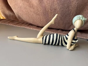 RARA STATUINA STILE RETRÒ "BAGNO BELLEZZA" DIPINTA A MANO POLIRESINA 12" - Foto 1 di 8