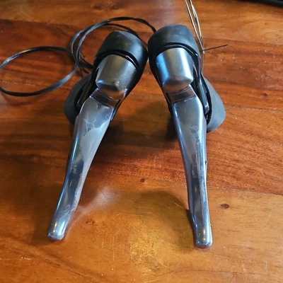 Shimano ST5700 Shifters 10 Speed STI Pair 2 X 10 Speed - Image 1 of 3
