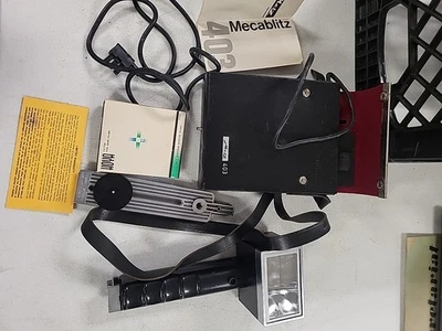 Metz 403 Flash unit, sync cord, battery holder, strap - Parts Only untested - Image 1 of 4
