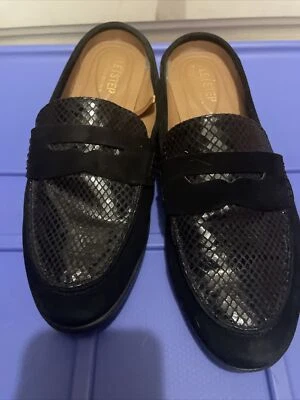 Mocasines de mula de terciopelo negro GM Bass Co. Talla 7,5 informal y en excelente estado. Foto 1 de 4