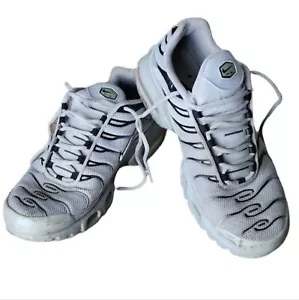 Nike Air Max Plus Tn Wolf Gray Men's Size 9.5 - Picture 1 of 11