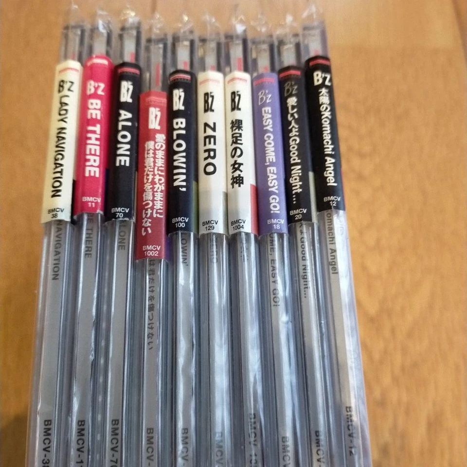 [Unopened] B'z 2003 Single Resale First Edition (12cm CD) Complete set of 10 Foto 1 de 4