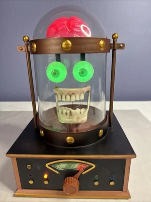 Gemmy animiertes leuchtendes sprechendes Gehirn verrückter Wissenschaftler Labor getestet Halloween - Bild 1 von 4