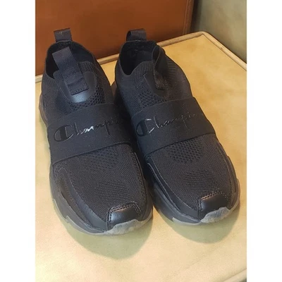 Champion black shoes size 8.5 - Image 1 of 3