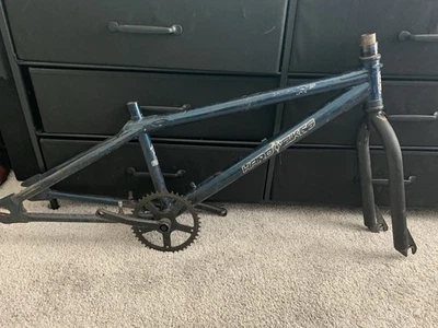 2004 Haro Nyquist R24 Mid-school BMX-blue frame & fork gt robinson dk redline - Image 1 of 4