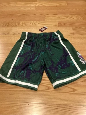 Mitchell & Ness NBA Mens Milwaukee Bucks 2000 Marble Swingman Shorts Sz L BNwT - Image 1 of 4