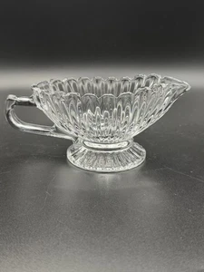 Vintage Mikasa Royal Suite Clear Glass 6" Dressing Sauce Gravy Boat Creamer - Picture 1 of 8