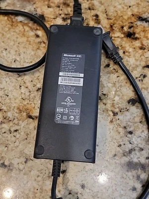 Microsoft Xbox Xbox 360 AC Power Adapter CPA09-010A   - Image 1 of 4