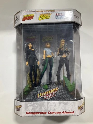Danger Girl Special Edition Action Figures Spawn.com McFarlane Toys Cover