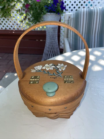 1993 Longaberger Small Round Basket w Hinged Painted Lid Signed C. Lower  #7185 Cover