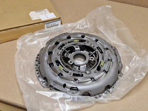 Mazda 6 GJ CX-5 KE GH Clutch Pressure Plate 2012-on SH0116410 Genuine NEW OEM - Picture 1 of 12
