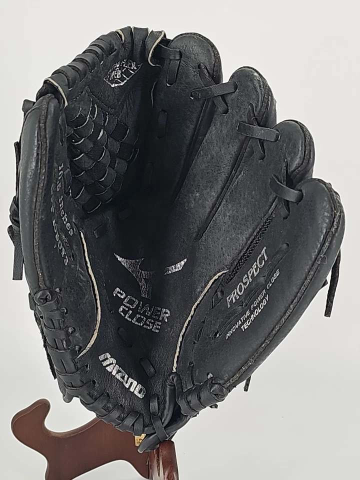 ​MIZUNO Prospect PowerClose 10.5" Youth Baseball Glove Black GPP1050YS Right... - Image 1 of 4