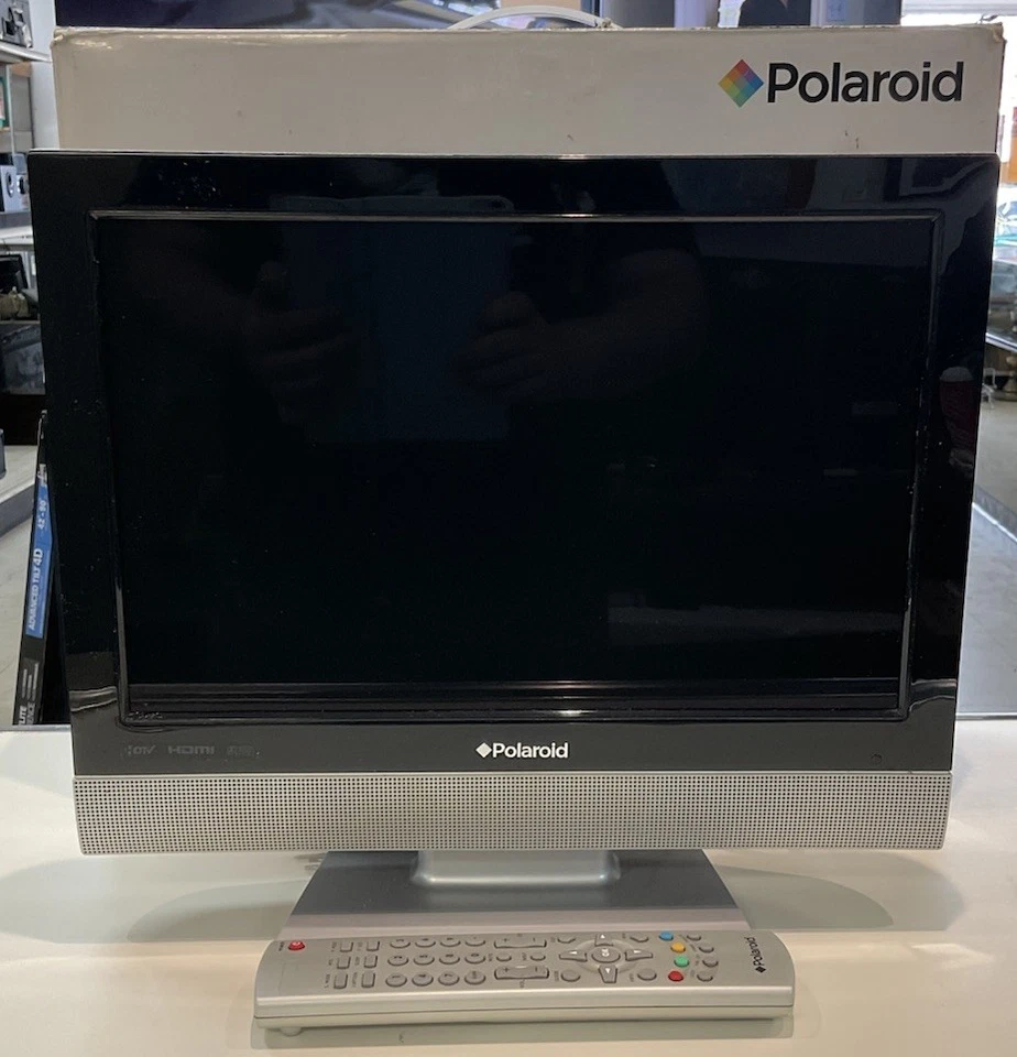 Polaroid TLA-01511C 15" HDTV - 720p 1080i LCD - Used - Free Shipping! - Image 1 of 4