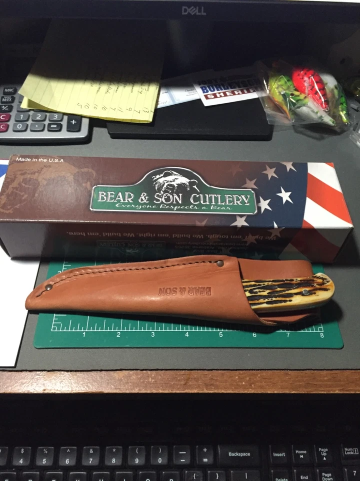 NAVAJA BEAR & SON 549D 8-1/8" GENUINA INDIA CIERVO DAMASCO HOJA FIJA CON GAVILLA NUEVA EN CAJA Foto 1 de 4