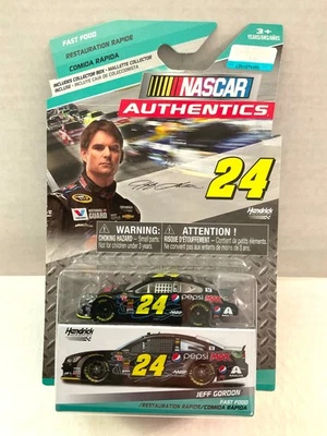 JEFF GORDON 1/64 NASCAR Authentics - Pepsi Max #24 Chevy - Serie Fast Food 2014 Foto 1 de 4