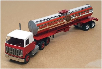Winross 1/64 Scale WR011 - Mack Truck & Trailer Mastersonville Fire Co. - Image 1 of 4
