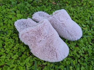 Vionic Womens Indulge Gemma Plush Blush Slippers Size 6 M - Picture 1 of 7
