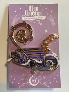 Harry Potter Pin Mad Unicorn Patreon Monthly Wand July 2022 Ollivander Wandmaker - Picture 1 of 10